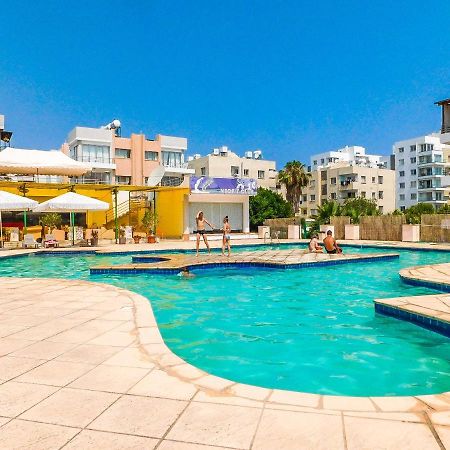 Rix Apartments كيرينيا المظهر الخارجي الصورة