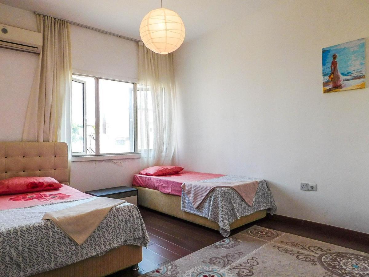Rix Apartments كيرينيا المظهر الخارجي الصورة