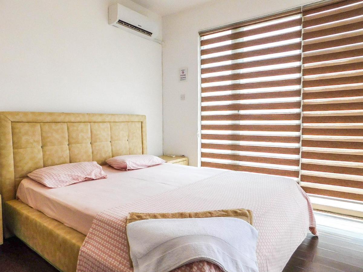 Rix Apartments كيرينيا المظهر الخارجي الصورة